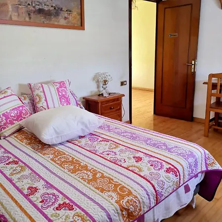 Spacious House In With Terrace